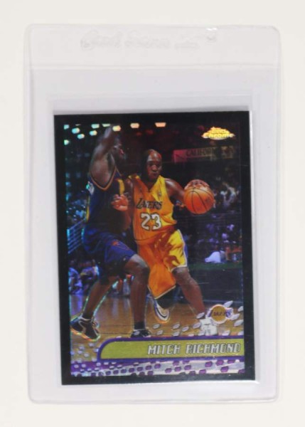 2001-ToppsChrome-BlackRefractor-MitchRichmond.JPG